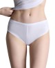 mini-short-blanc-la-femme-amazone-maison-close