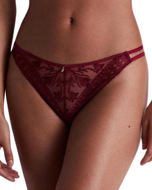 tanga-dentelle-magnetic-spell-aubade-lingerie-bordeaux